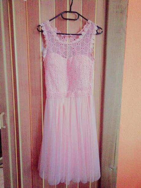 Spoločenské šaty, 38