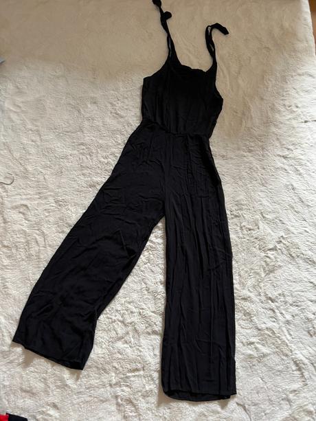 Kombinéza, guess,xs