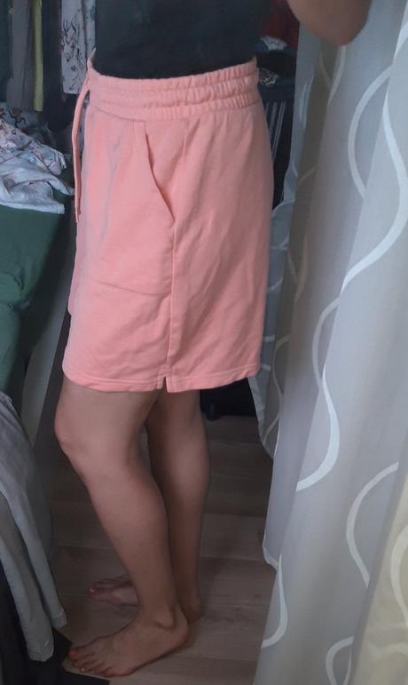 Šortky teplákové, basics,38