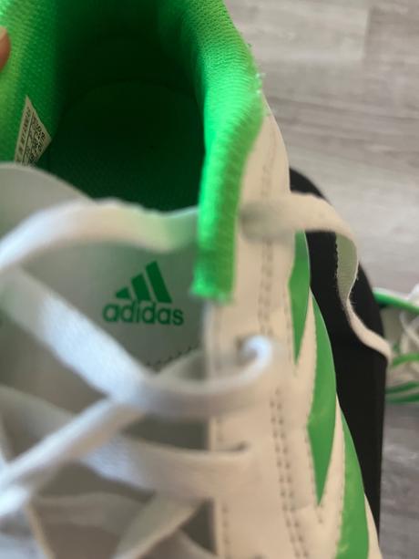 Halovky, adidas,38