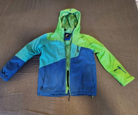 Praktická bunda, 146