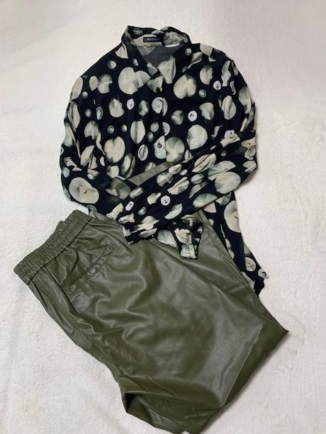 Blúzka vzorovaná zn. magenta, m