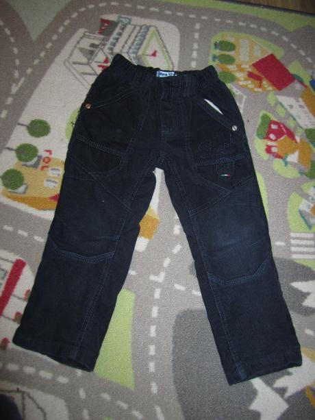 Mencestrove nohavice, 104