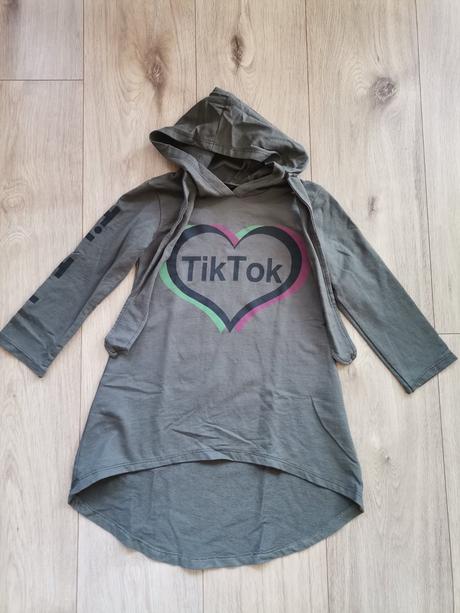 Teplakove šaty, 116