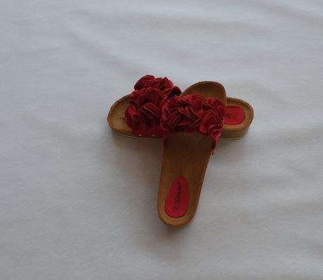 Červené šľapky, 39