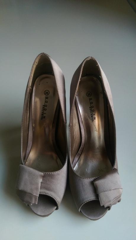 Spolocenske lodicky, 35