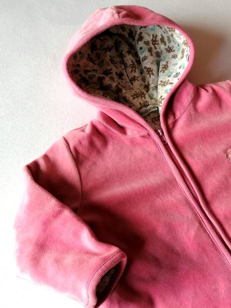 Zamatový prechodný overal, 80