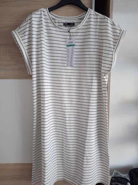 Šaty xl, sinsay,xl