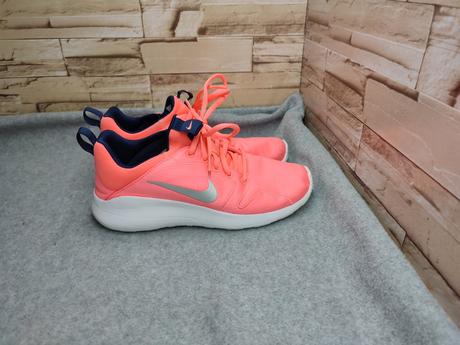 Nike 38,5 - dámske tenisky, nike,38