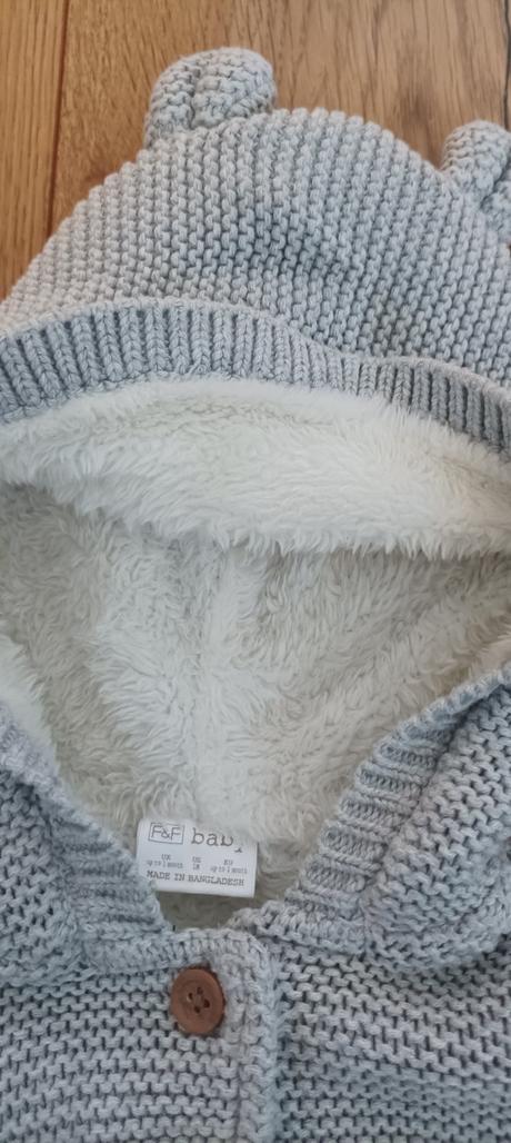 Bundička/hruby svetrik, f&f,56