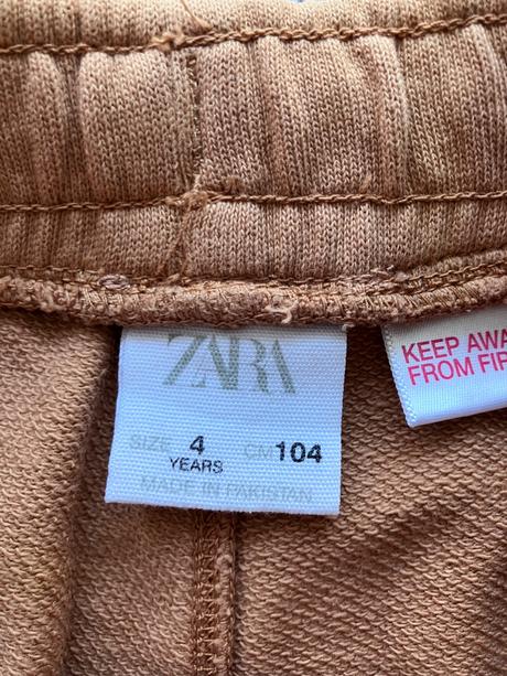 Kraťasy, zara,104