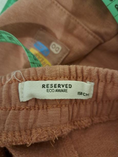 Tepláky nenosené 158, reserved,158