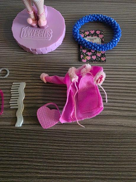 Lol surprise, 1.séria - funcy gurl, 