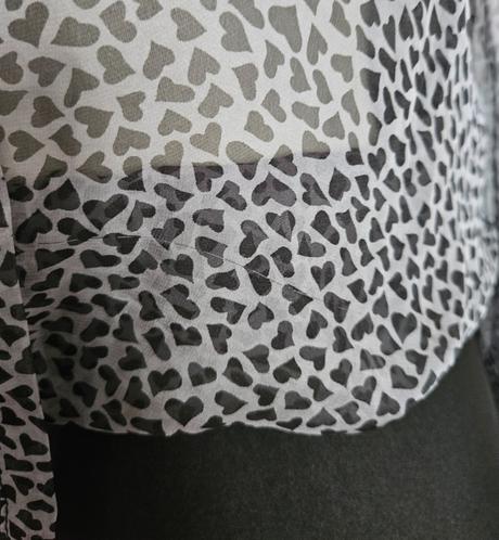 Krásna lahulinká blúzka, 36