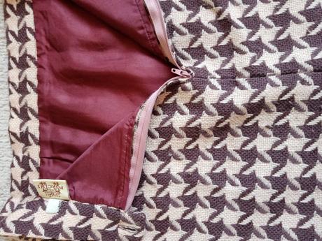 Sukňa s podšívkou, m