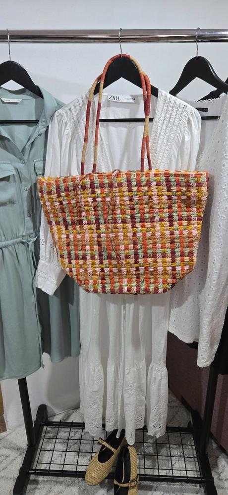 Slamena taška zara, zara