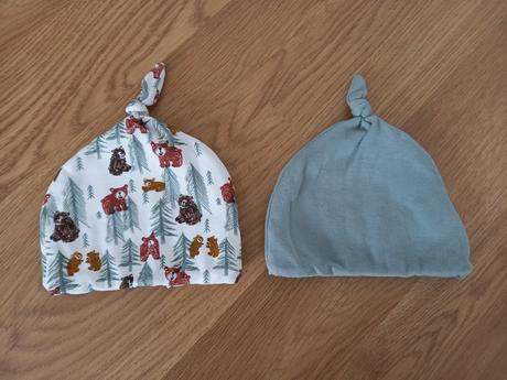 Čiapky, reserved,62