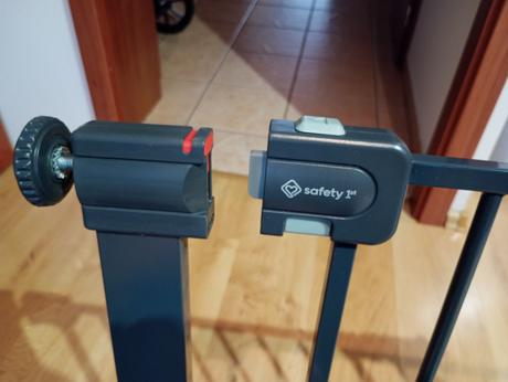 Bezpečnostná zábrana do dverí, safety 1st