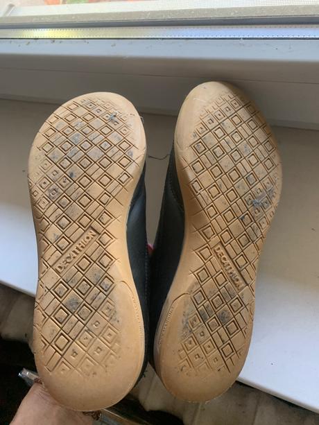 Chlapcenske halovky, decathlon,38