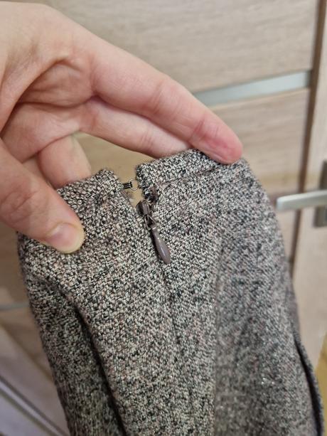 Tvídová áčková sukňa s krajkou xs, xs