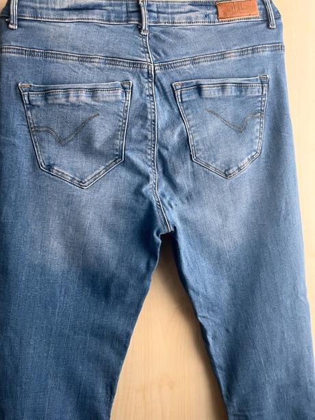 Skinny rifle, only,38