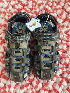 Chlapcenske sandale zn. bopy c. 24, 24