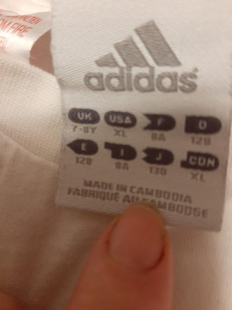 3+3ks tričiek, reserved,122