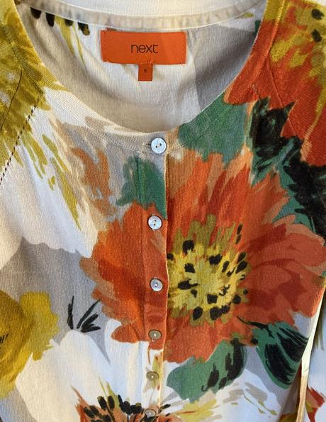 Kvetový sveter zn. next v. 34, next,34