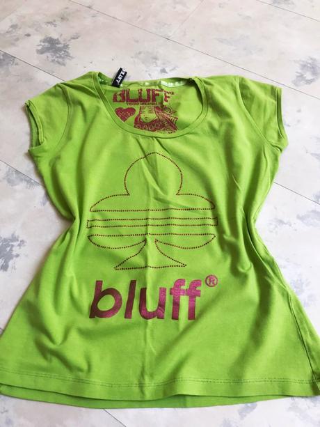 Tričko s drobnými kamienkami/očkami, m