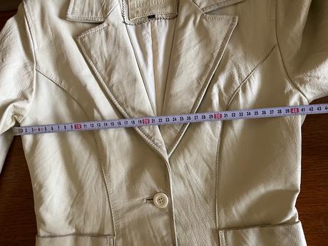 Kožená bunda attrattivo, s