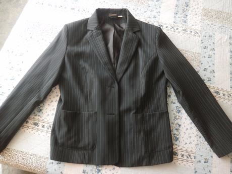 Dámsky kostým, c&a,l