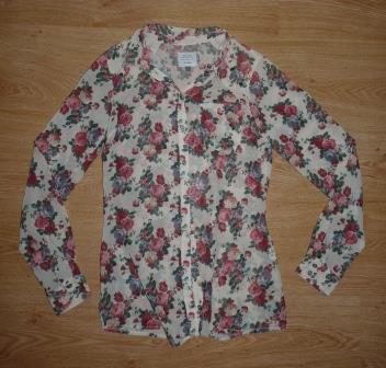 Jemna kvietkova, bershka,s