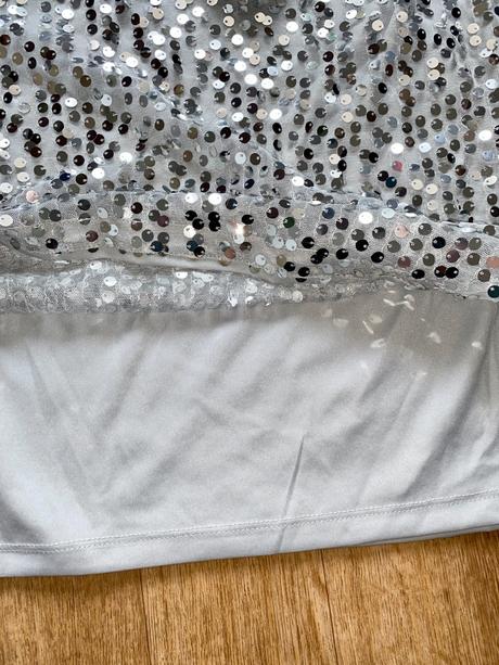Elegantné šaty sequin striebornosivé h&m, h&m,m