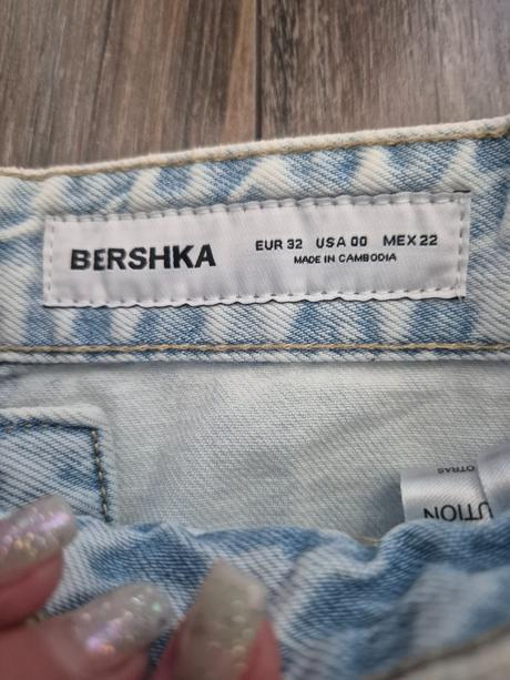 Baggy jeans, bershka,32