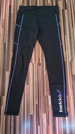 Čierne legíny bekkin, 146