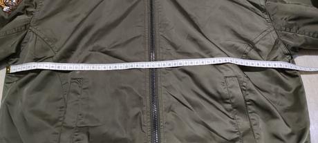 Jarná bomberka, reserved,38