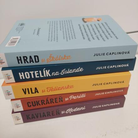 Julie caplinova knihy hrad v škotsku, vila v talia, 
