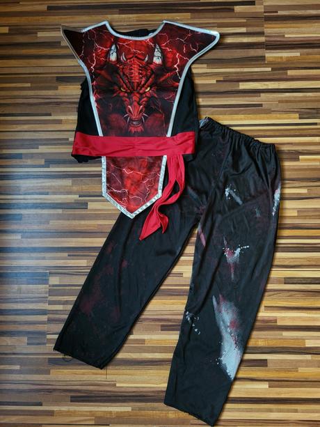 Karnevalový set drak na 7-8 rokov,