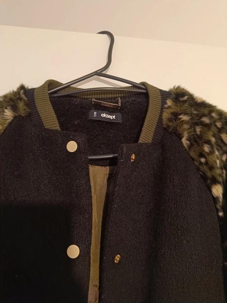 Prechodná kožušinová bunda, 38