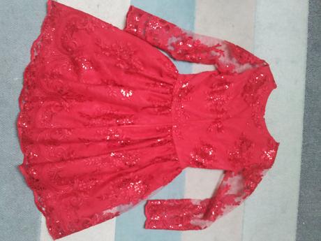 Spoločenské šaty, 36