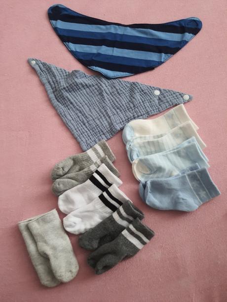 Ponožky, slintáčiky, 62