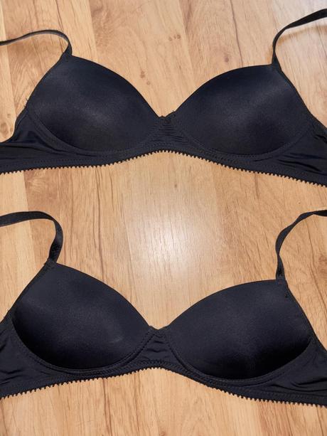 2 x podprsenka 60a, kik,60a