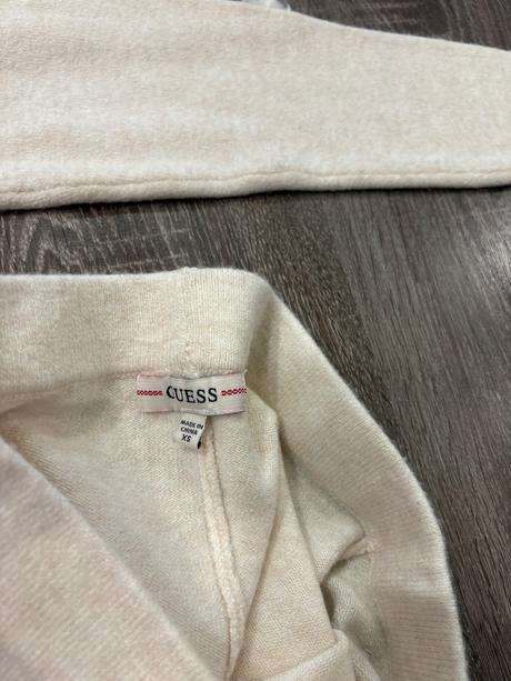 Guess damsky svetlobéžovy komplet s, guess,s