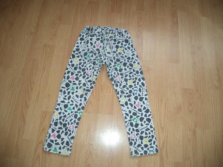 Čierno-bielo-farebné rifle gapkids, 122, gap,122