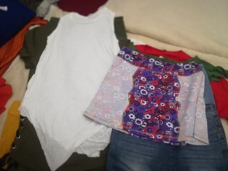 Jarno/letný balík vecí  23 ks veci už aj s poštou, l