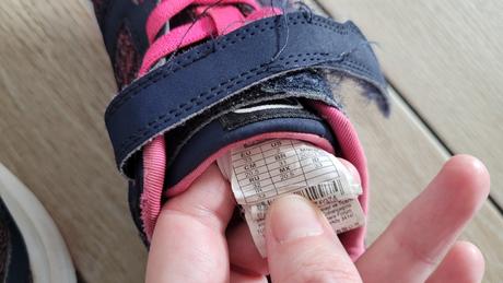 Ľahké penové tenisky na telesnú, 33