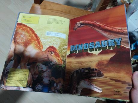 Dinosaury,
