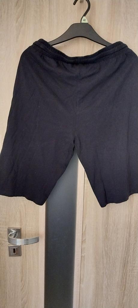 Kraťasy č.170/176, chapter young,170