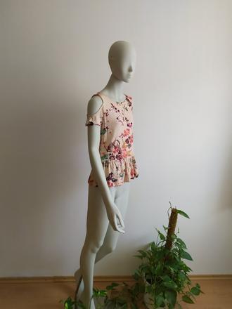 Bledoružové kvetované tričko s odhalenými plecami, orsay,m