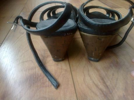 Čierne sandále, 38